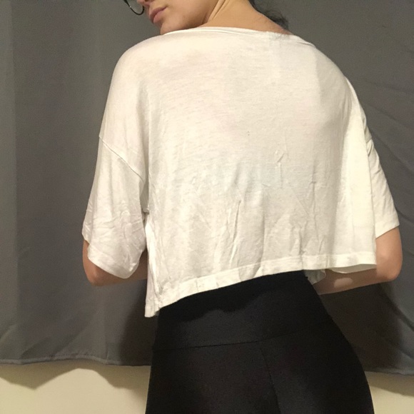 Sparkle Bow Crop Top - Picture 3 of 4